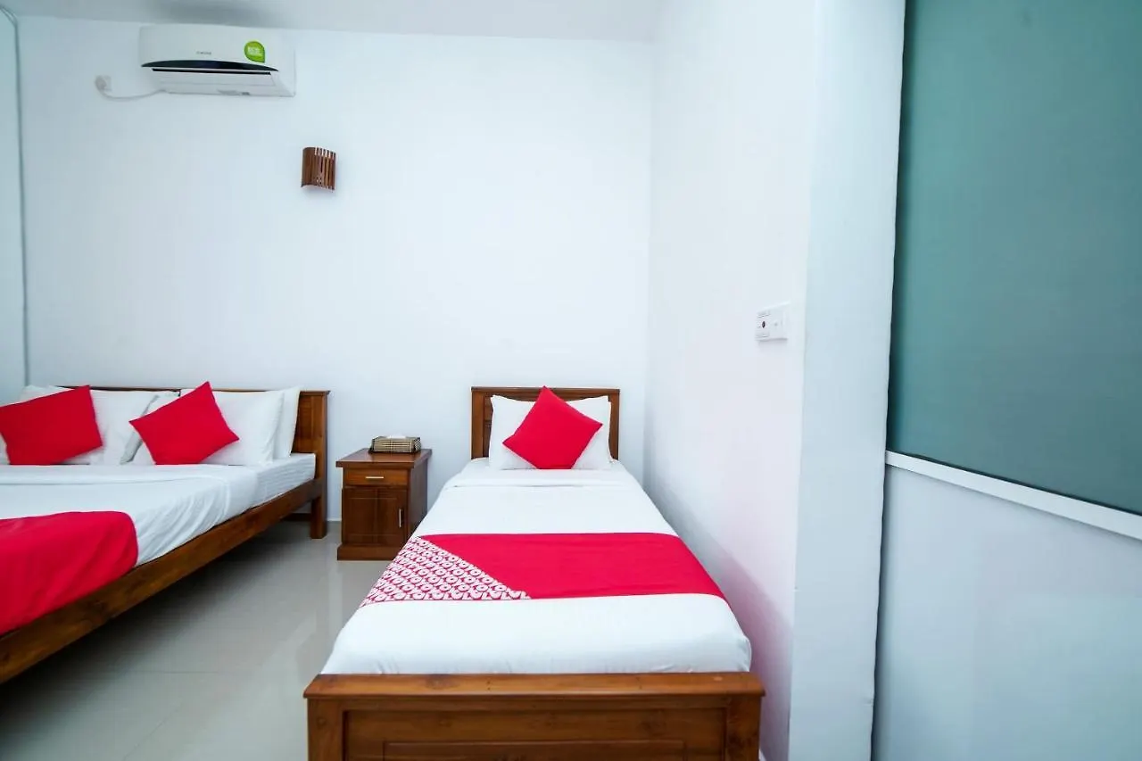 Hotel Dazzling Villa Kandy